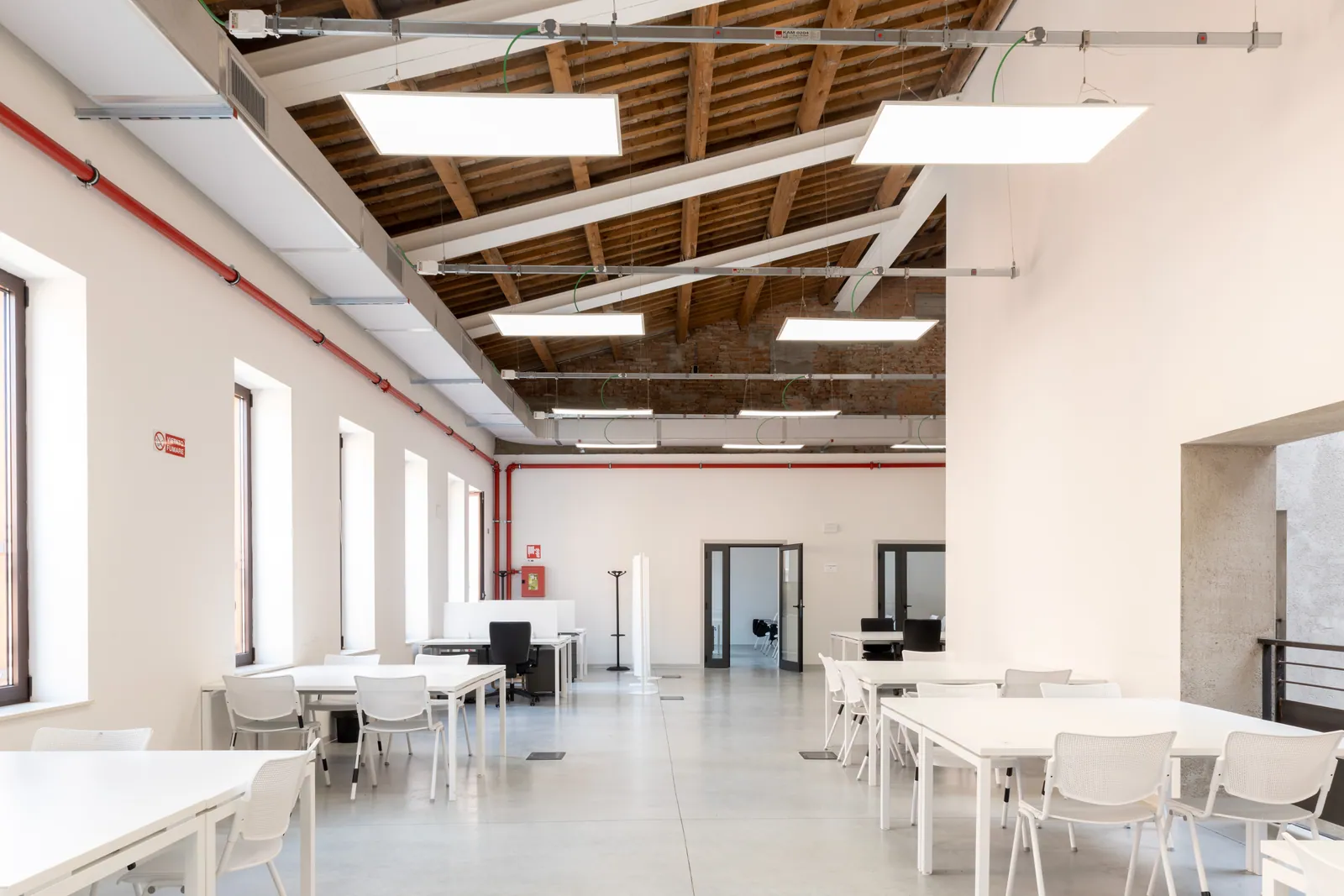 Laboratorio Aperto di Ferrara — Sala Polifunzionale