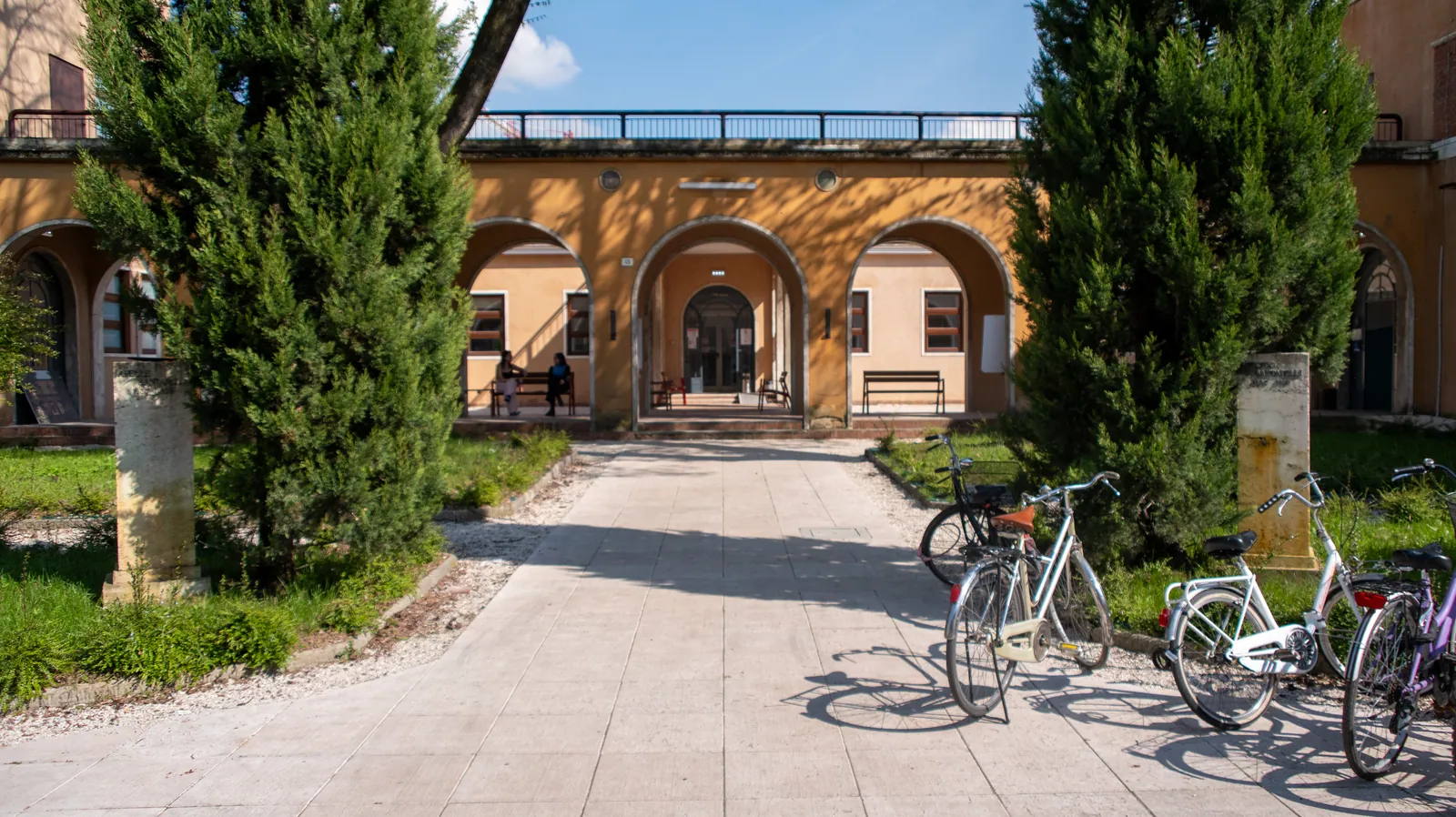 Laboratorio Aperto di Forlì — L'Ingresso