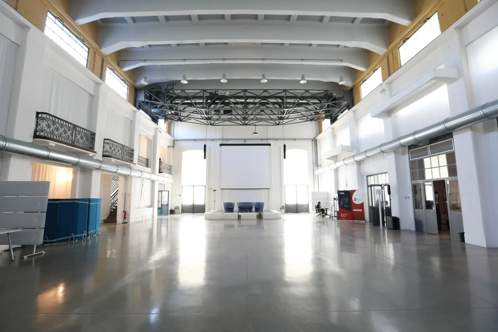 Laboratorio Aperto di Modena — Main Hall